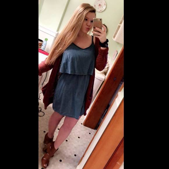 Meet your Posher, Jade - Picture 1 of 1